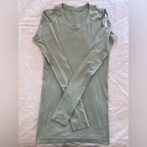 mint colored lululemon run swiftly